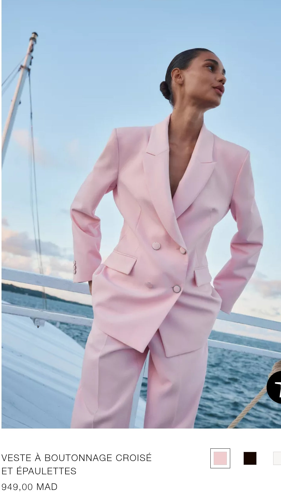 ENSEMBLE VESTE À BOUTONNAGE CROISÉ ET ÉPAULETTES | PANTALON 7/8 TAILLE HAUTE