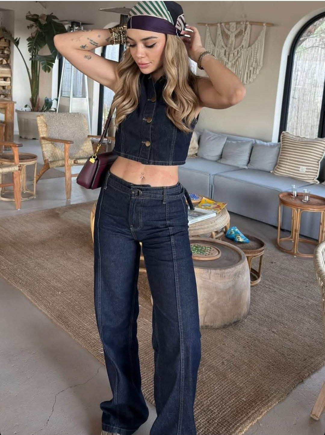 ENSEMBLE GILET SANS MANCHES Z1975 COURT EN DENIM | JEAN Z1975 BOOTCUT TAILLE HAUTE AVEC CEINTURE