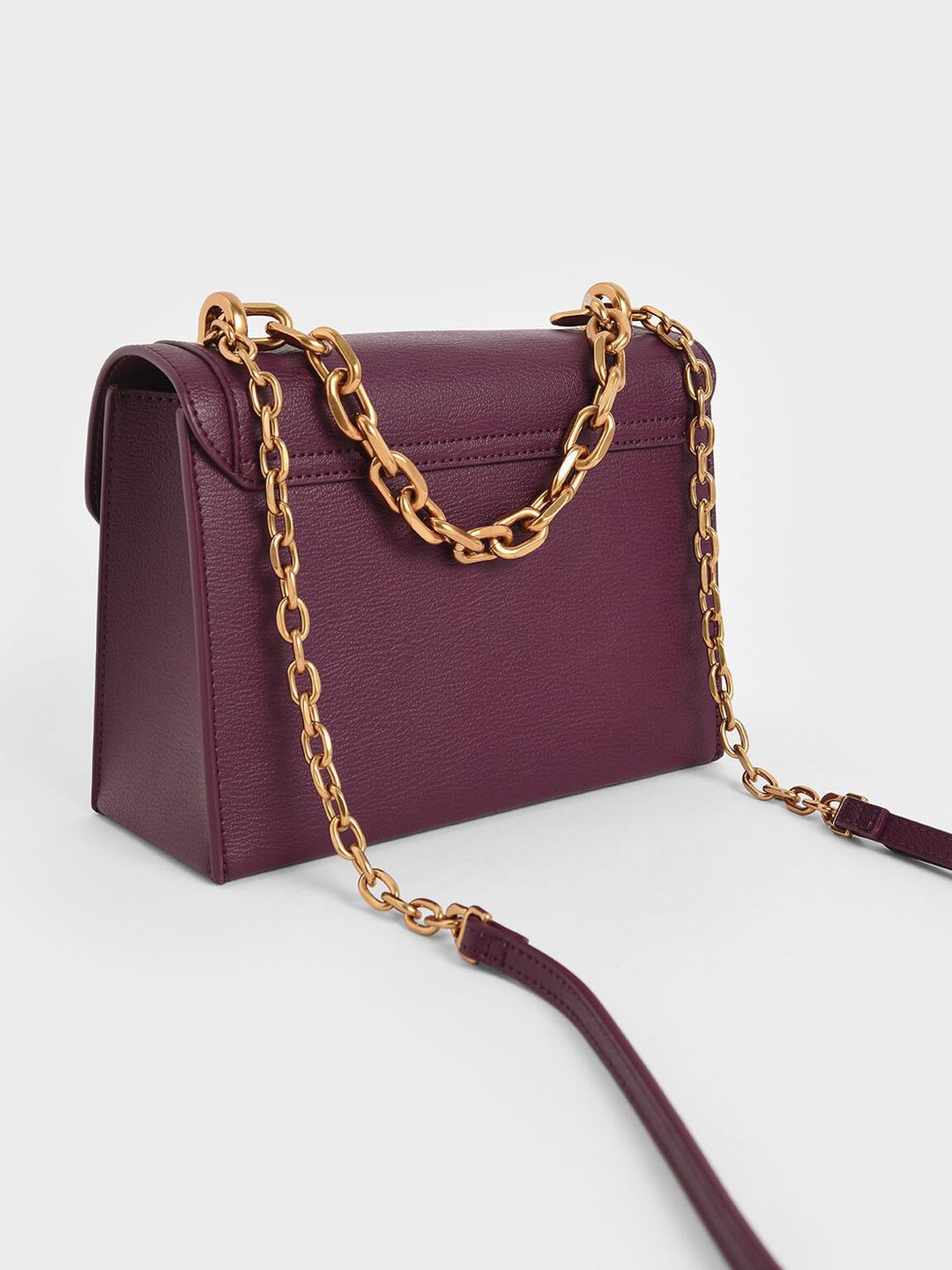CHARLES & KHEITH Sac Front Flap Chain Handle Crossbody