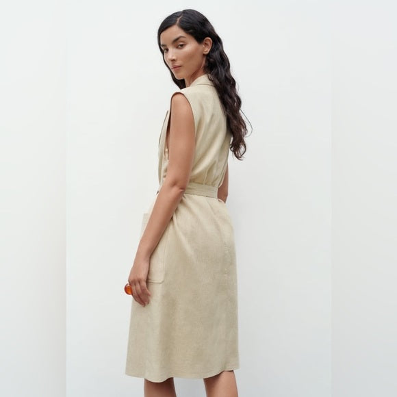 VESTE SANS MANCHES AVEC CEINTURE EN LIN