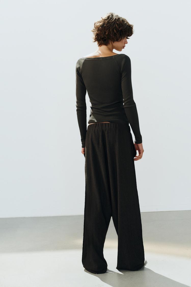 PANTALON VOLUME AVEC POCHES