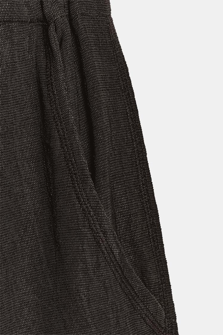 PANTALON VOLUME AVEC POCHES