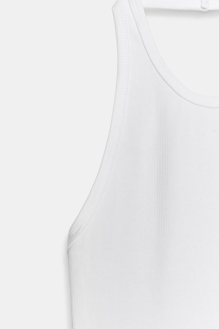 TOP HALTER CÔTELÉ