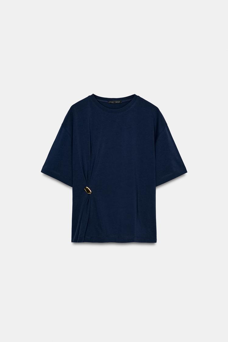 T-SHIRT EN COTON ÉPAIS AVEC APPLIQUÉ