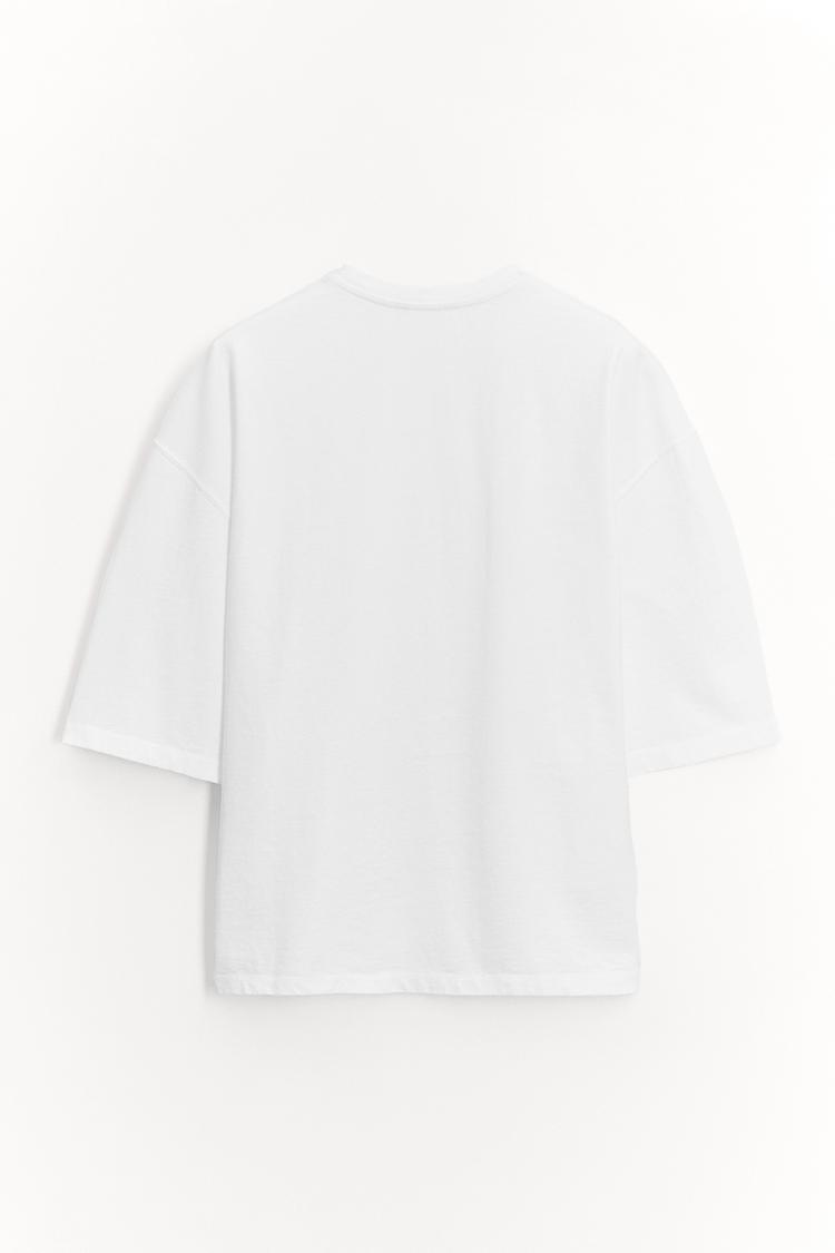 T-SHIRT LOOSE FIT
