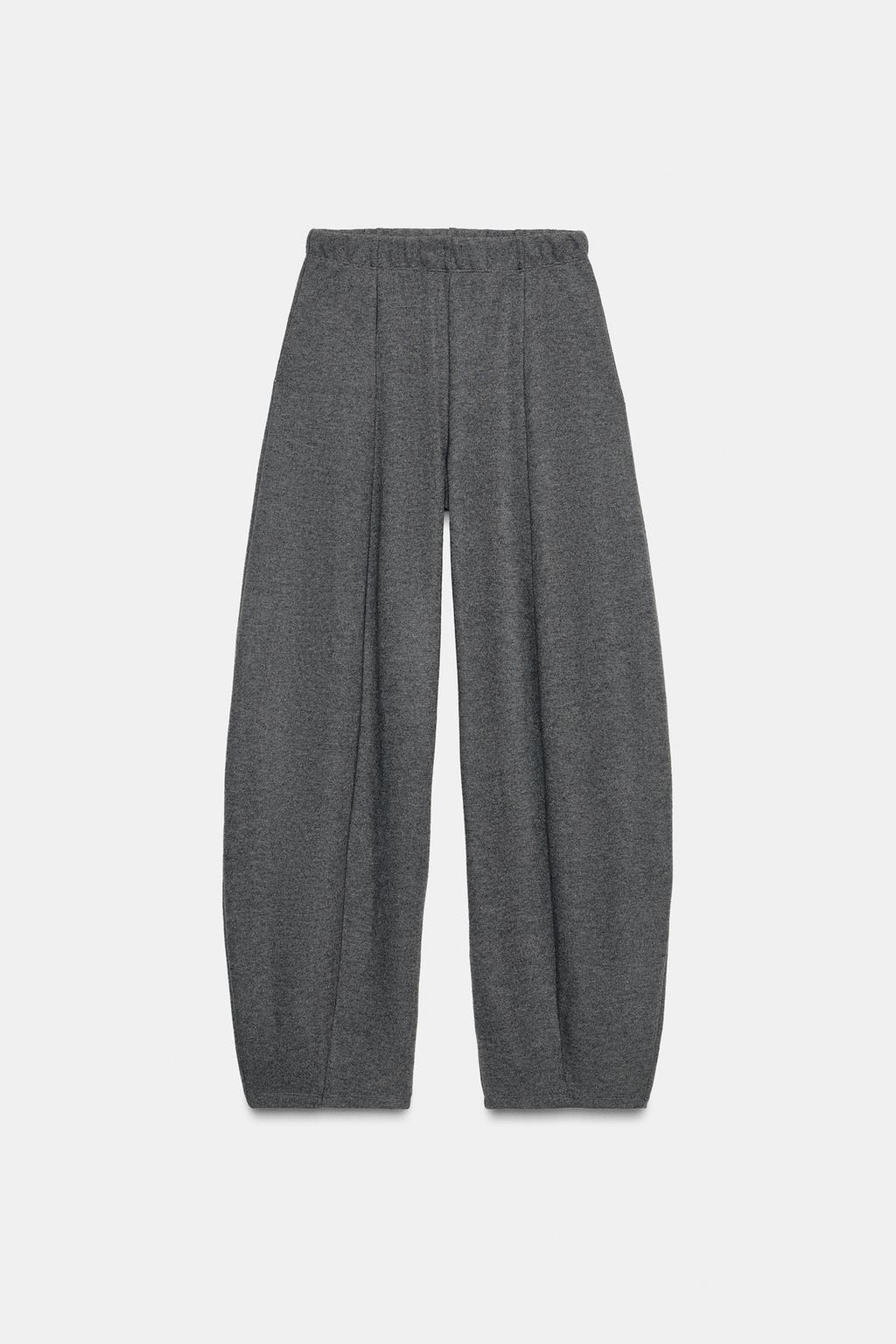 ENSEMBLE TOP DOUX AJUSTÉ À MANCHES COURTES | PANTALON LARGE SOFT