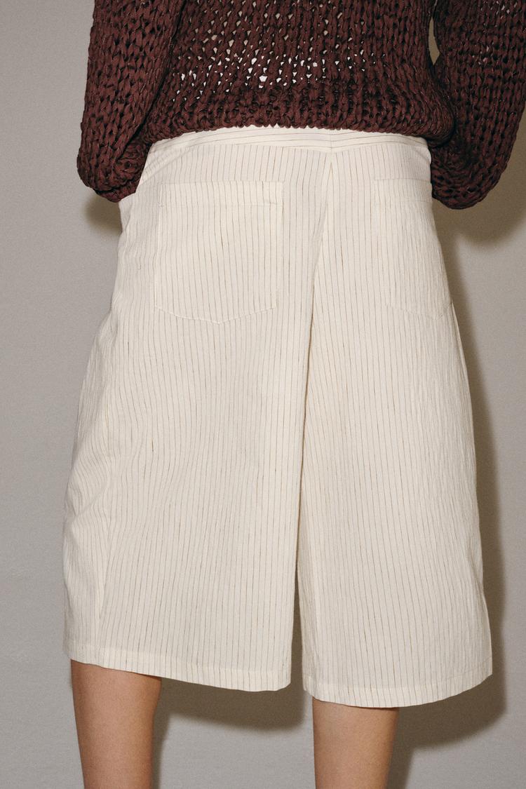 SHORT À RAYURES ET PINCES ZW COLLECTION