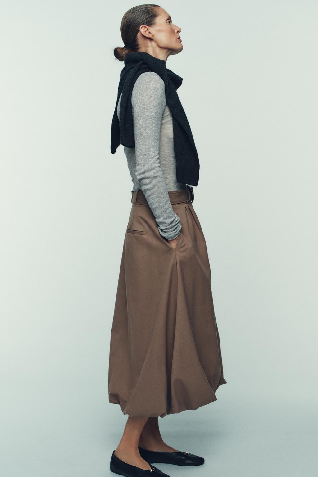 JUPE MIDI À CEINTURE ET COUPE BALLON