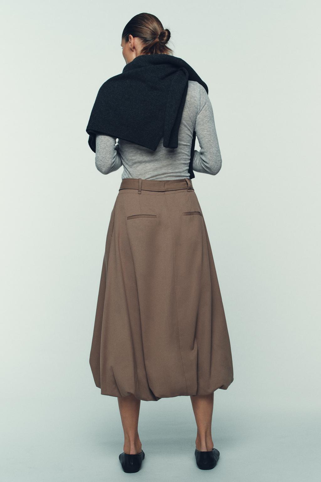JUPE MIDI À CEINTURE ET COUPE BALLON