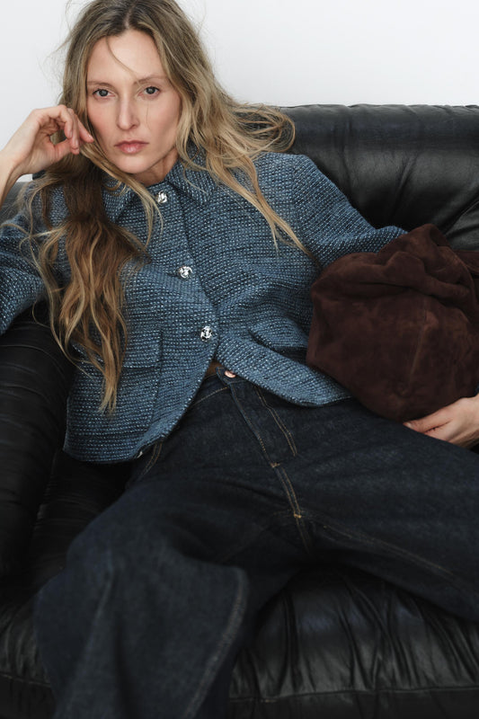 VESTE COURTE BOUCLÉE