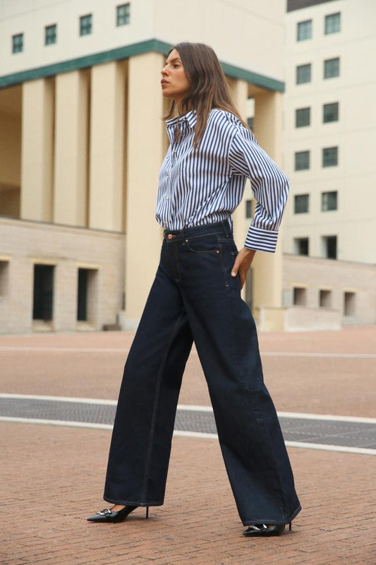 CHEMISE À RAYURES AVEC FIL MÉTALLISÉ