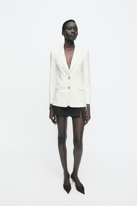 BLAZER AJUSTÉ AVEC ÉPAULETTES