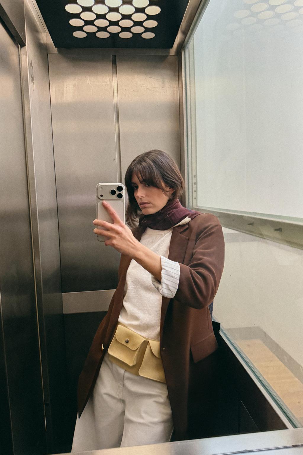VESTE AVEC POIGNETS IMPRIMÉS