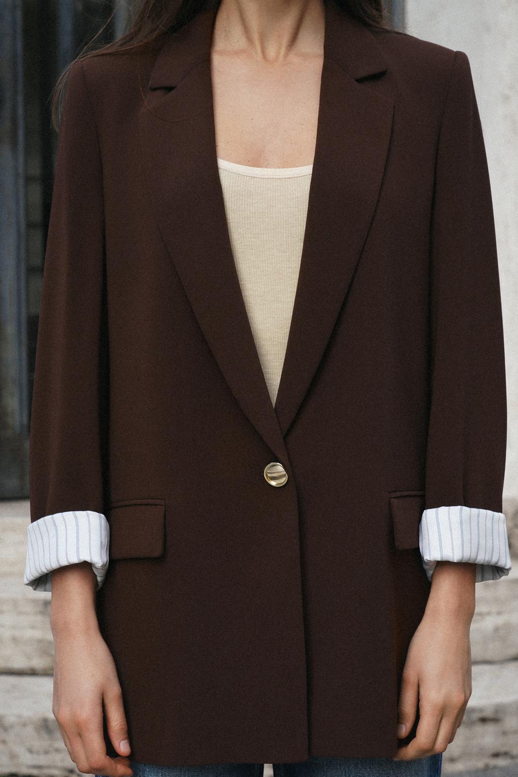 VESTE AVEC POIGNETS IMPRIMÉS