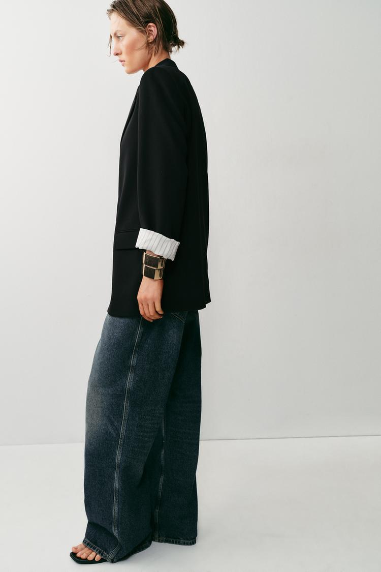 VESTE AVEC POIGNETS IMPRIMÉS