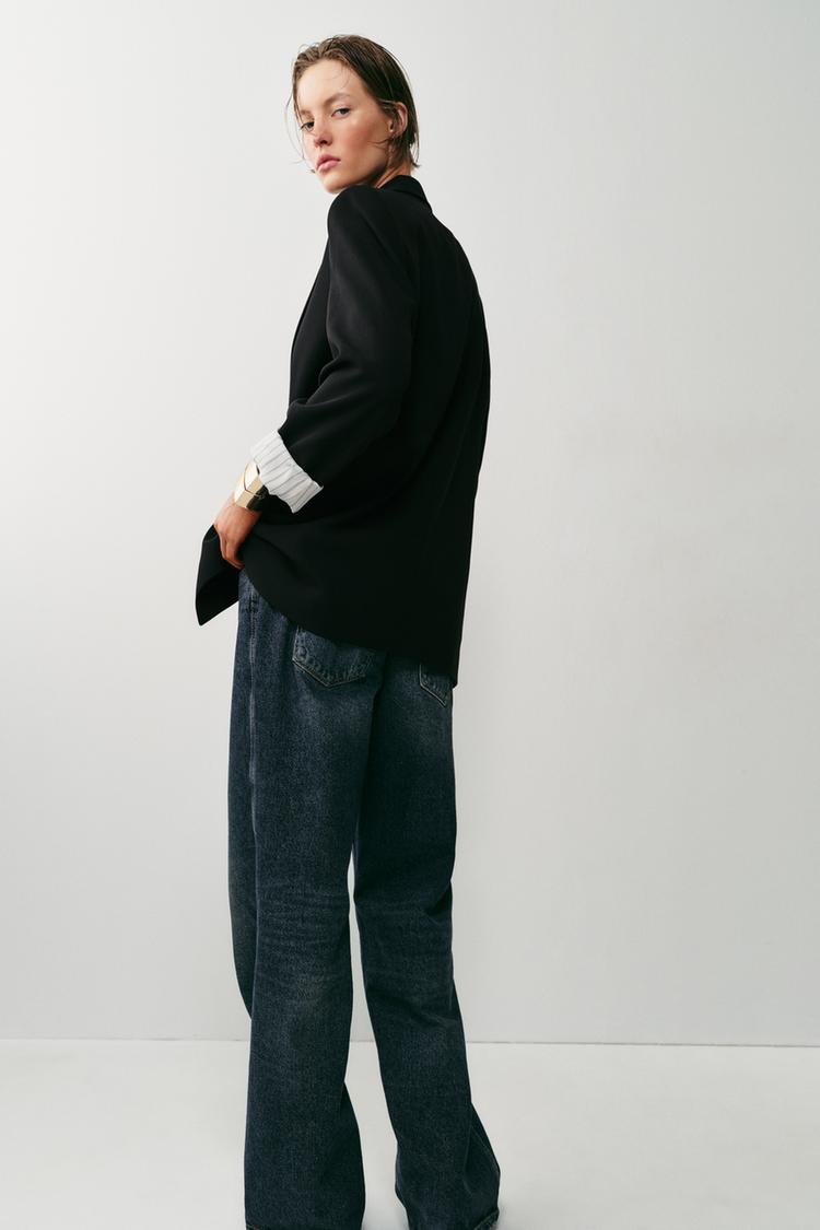 VESTE AVEC POIGNETS IMPRIMÉS