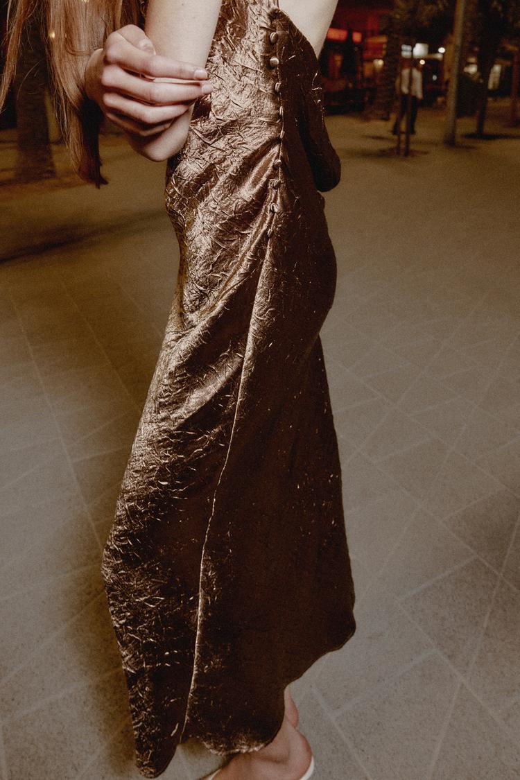 ROBE MI-LONGUE STYLE LINGERIE