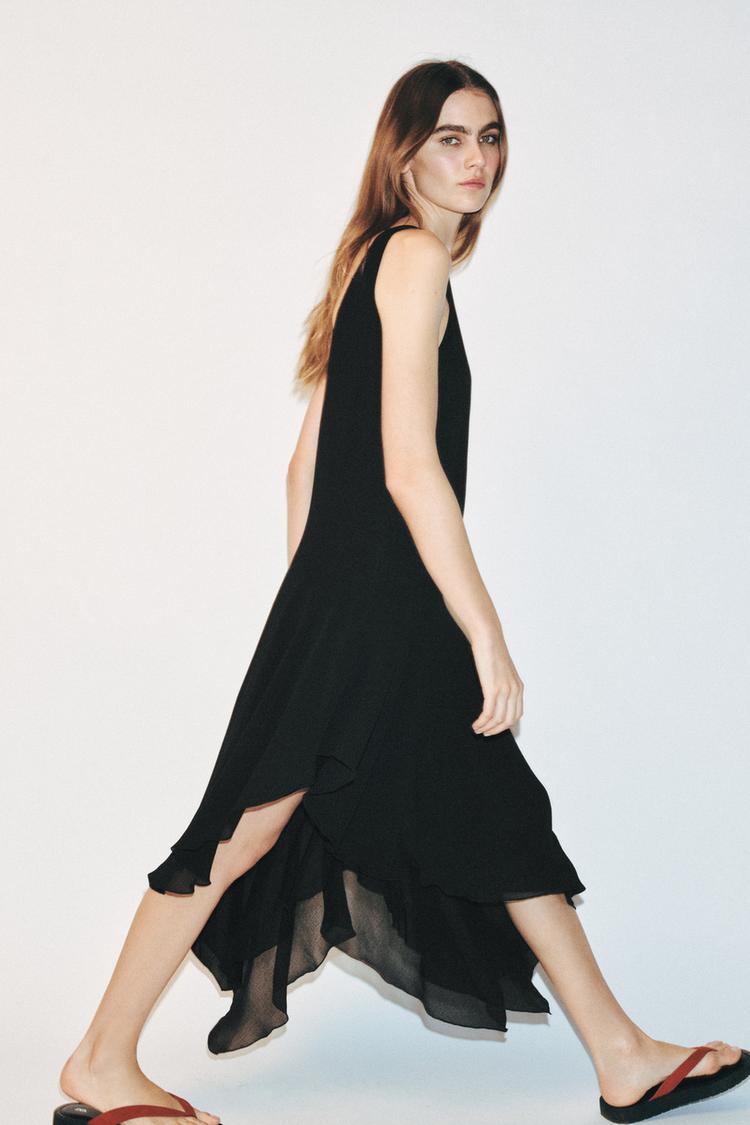 ROBE MI-LONGUE ASYMÉTRIQUE