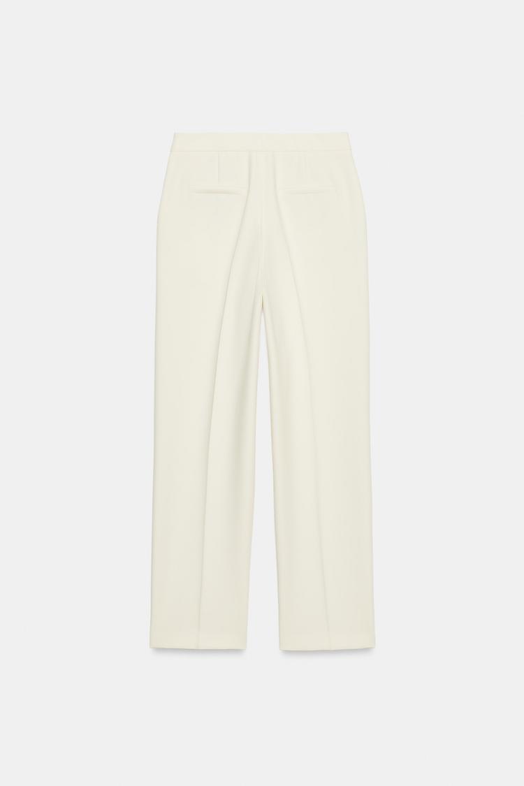 ENSEMBLE BLAZER ÉPAULETTES ET PLUMES | PANTALON DROIT TAILLE HAUTE