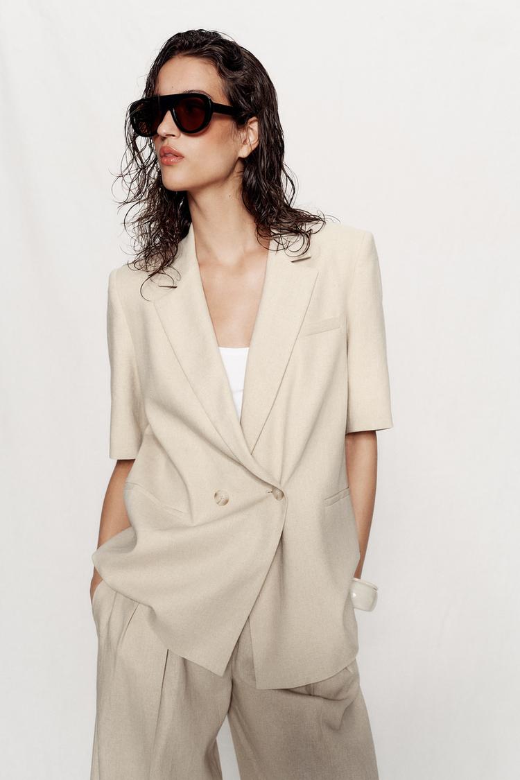 ENSEMBLE BLAZER MANCHES COURTES ET PANTALON EN LIN