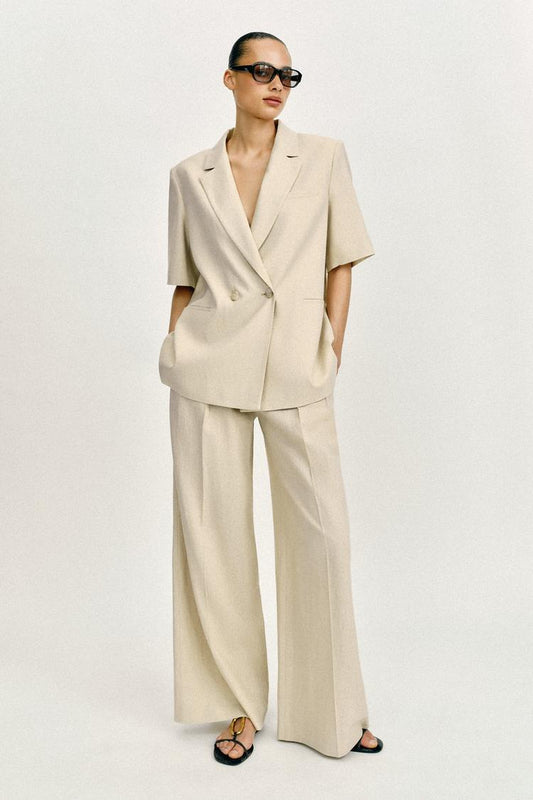 ENSEMBLE BLAZER MANCHES COURTES ET PANTALON EN LIN