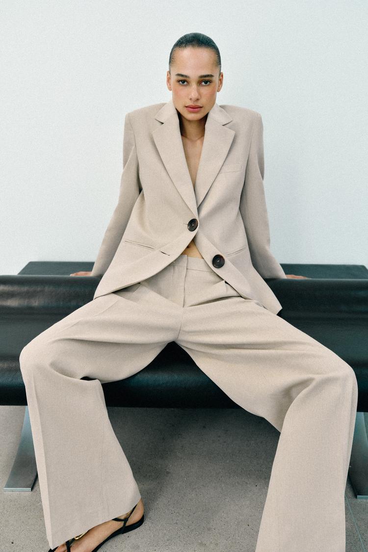 VESTE DROITE À ÉPAULETTES DEUX BOUTONS