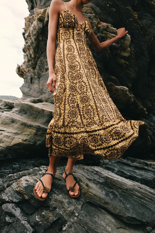 ROBE MIDI BRODERIES PERFORÉES CUT OUT