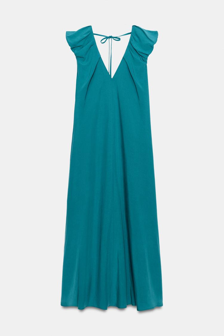 ROBE LONGUE ÉPAULES MARQUÉES