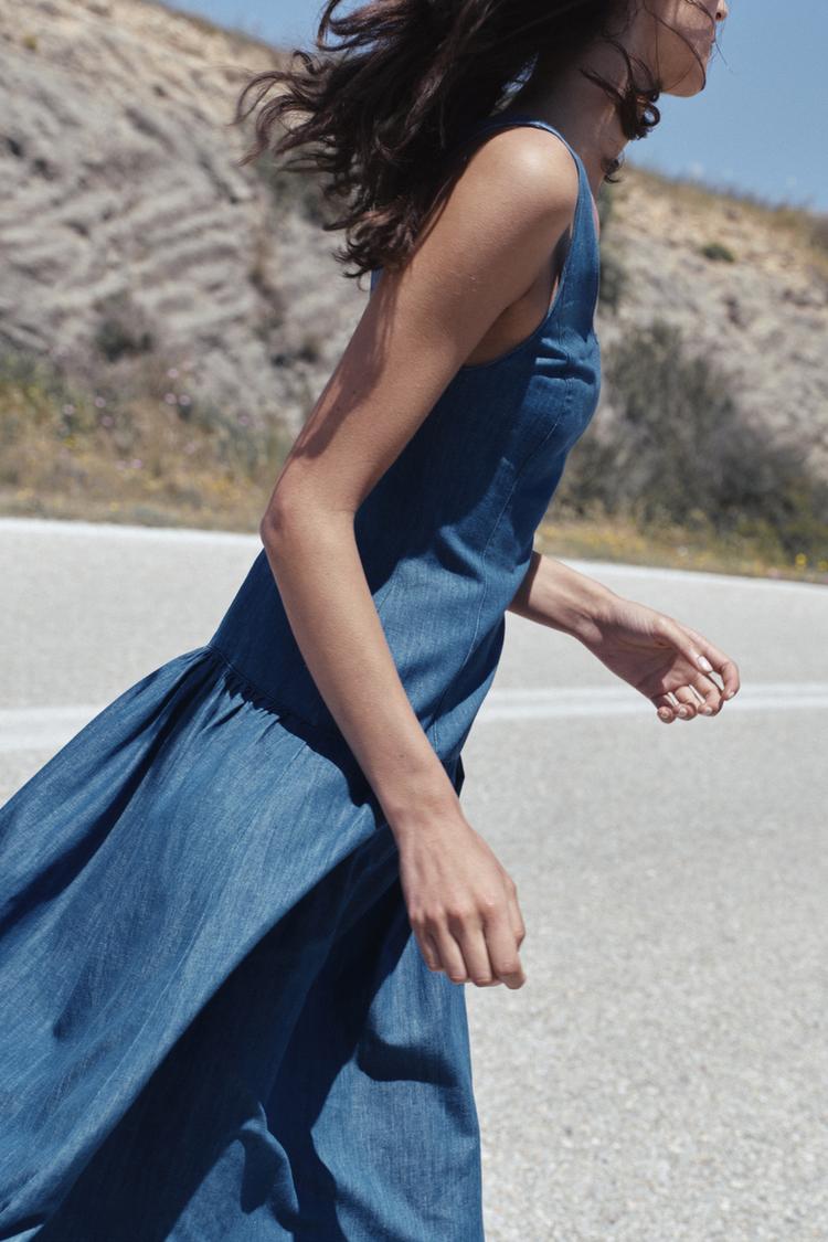 ROBE MI-LONGUE JUPE CAPE
