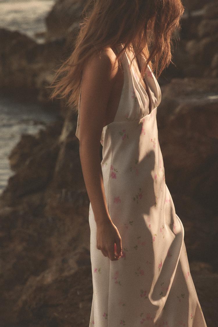 ROBE MIDI SATINÉE À FLEURS