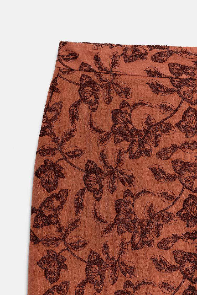 PANTALON DROIT BRODERIES