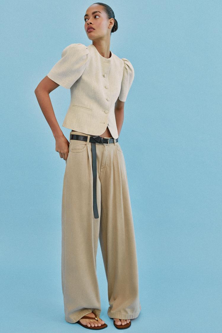 VESTE À MANCHES COURTES BOUFFANTES