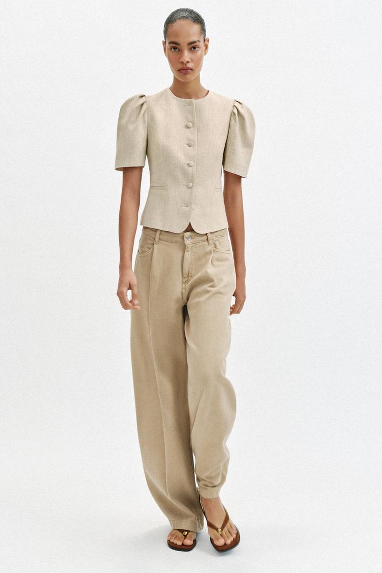 VESTE À MANCHES COURTES BOUFFANTES