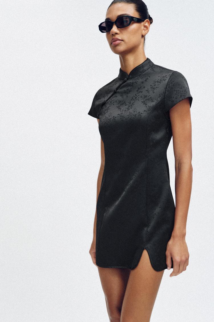 ROBE COURTE JACQUARD
