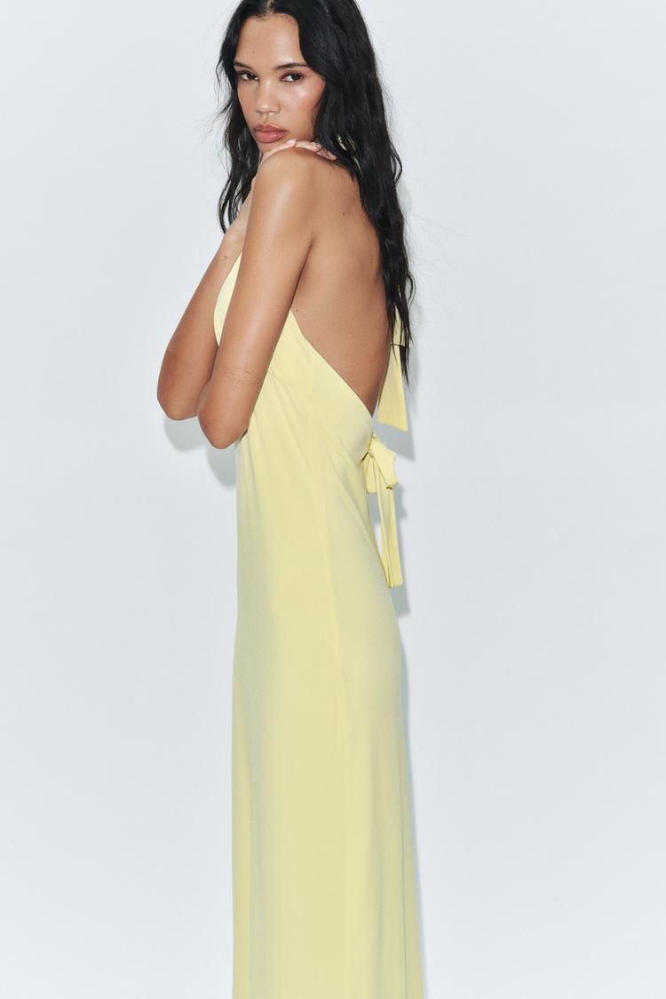 ROBE MI-LONGUE À ENCOLURE AMÉRICAINE AVEC NŒUD