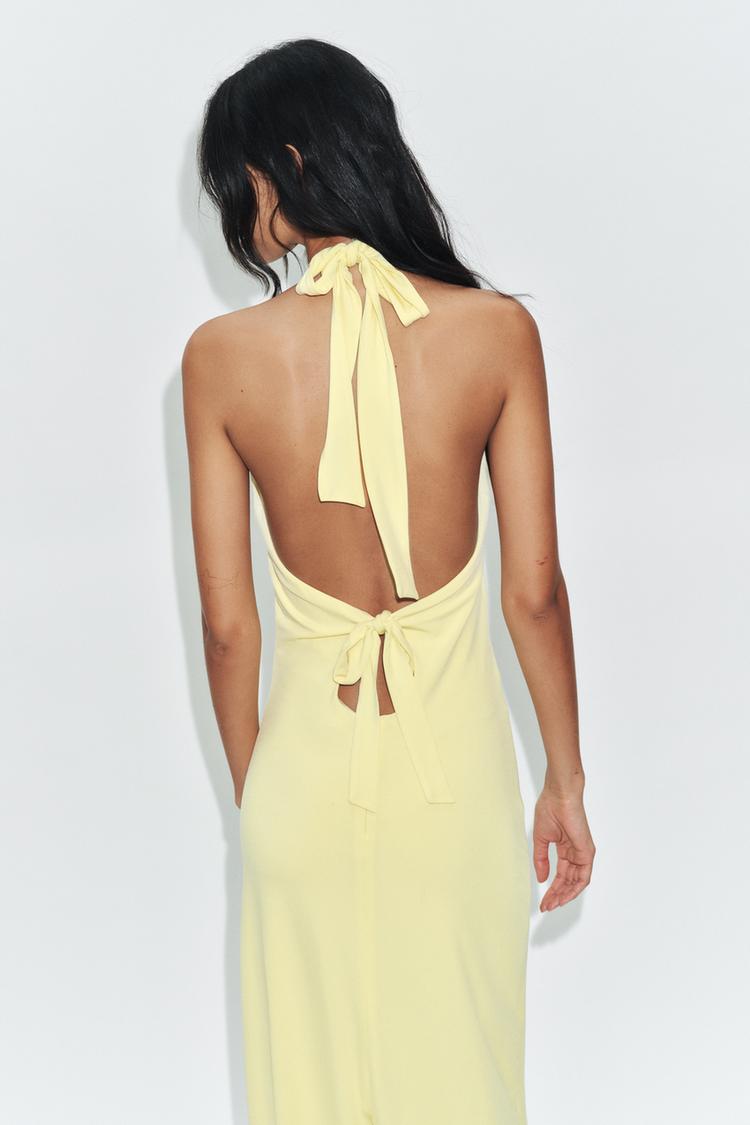 ROBE MI-LONGUE À ENCOLURE AMÉRICAINE AVEC NŒUD
