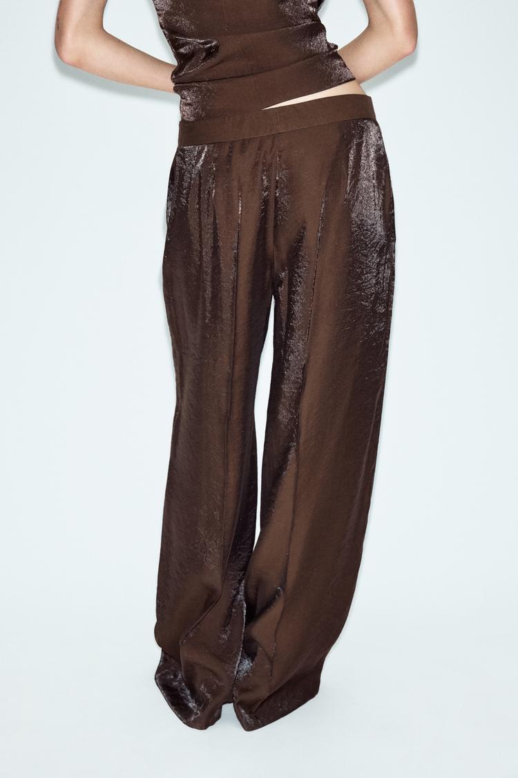 PANTALON DROIT EFFET BRILLANT