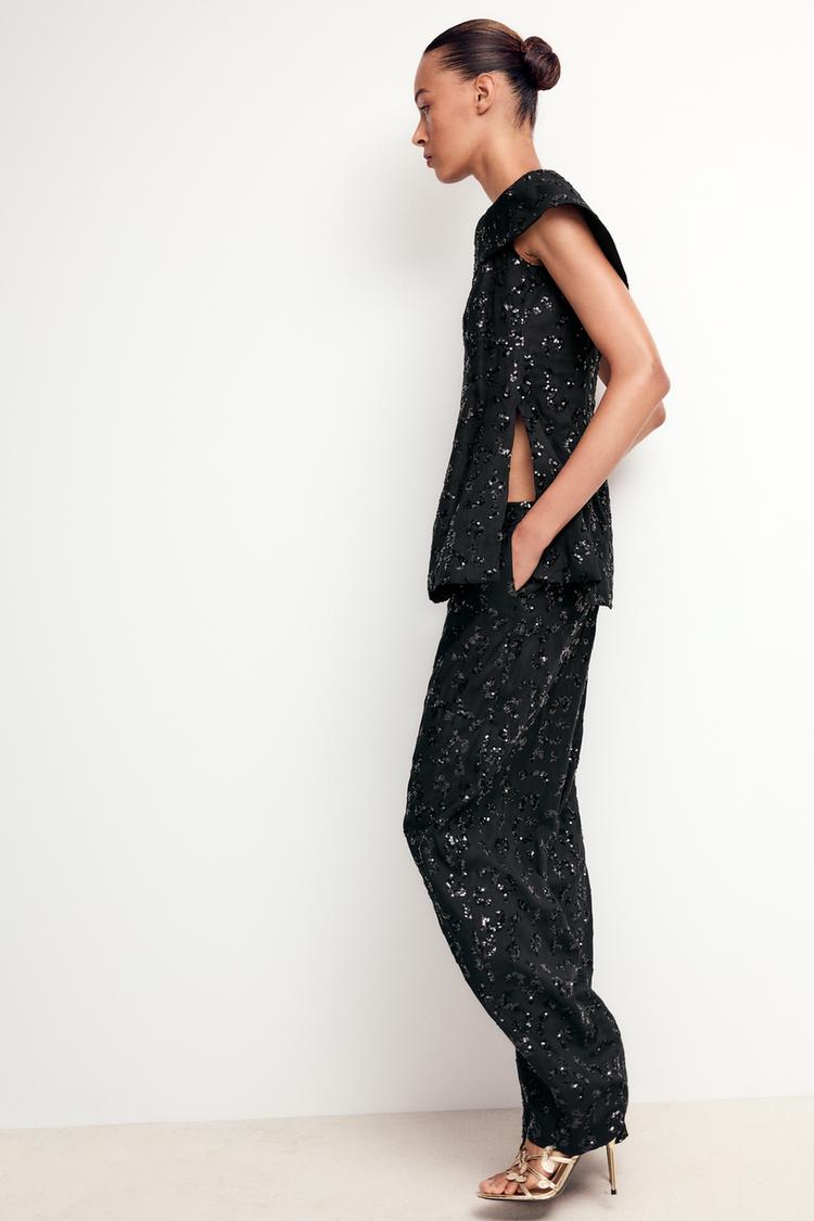 ENSEMBLE TOP GILET | PANTALON VOLUME SEQUINS