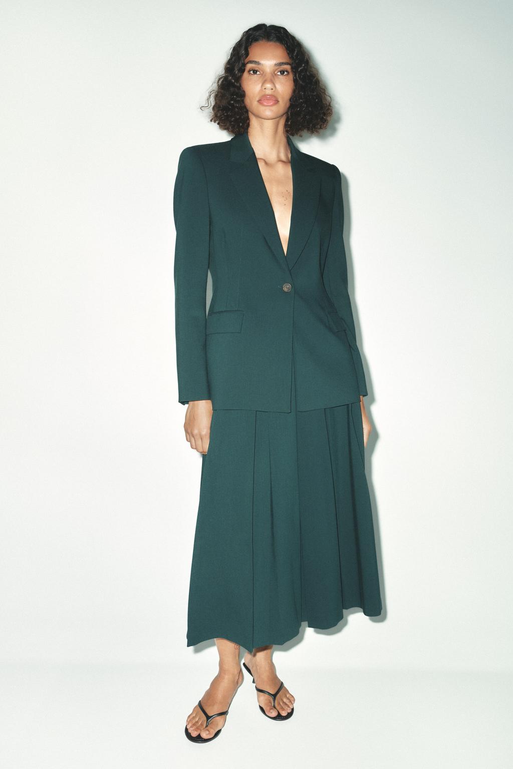 PLEATED MIDI SKIRT