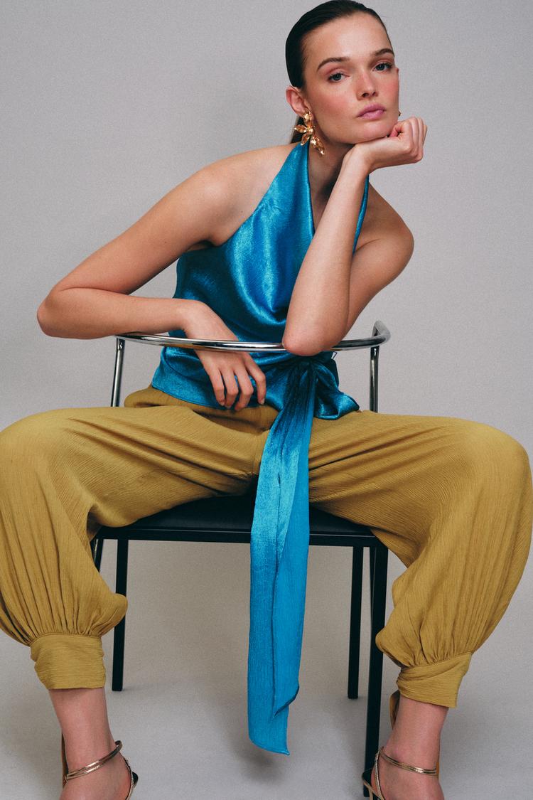 TOP HALTER À NŒUDS