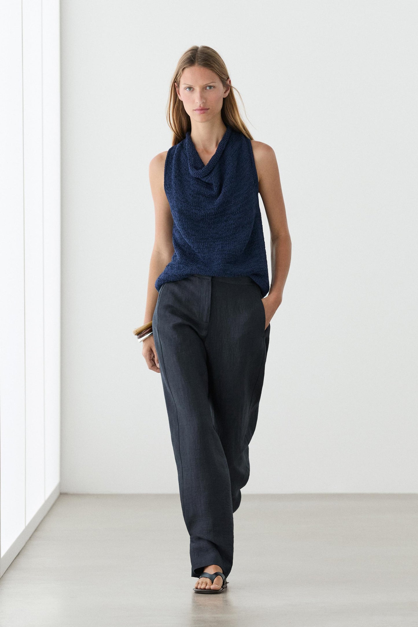 PANTALON AVEC BAS FRONCÉ