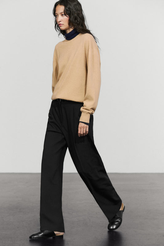 PANTALON FLUIDE ET PLISSÉ