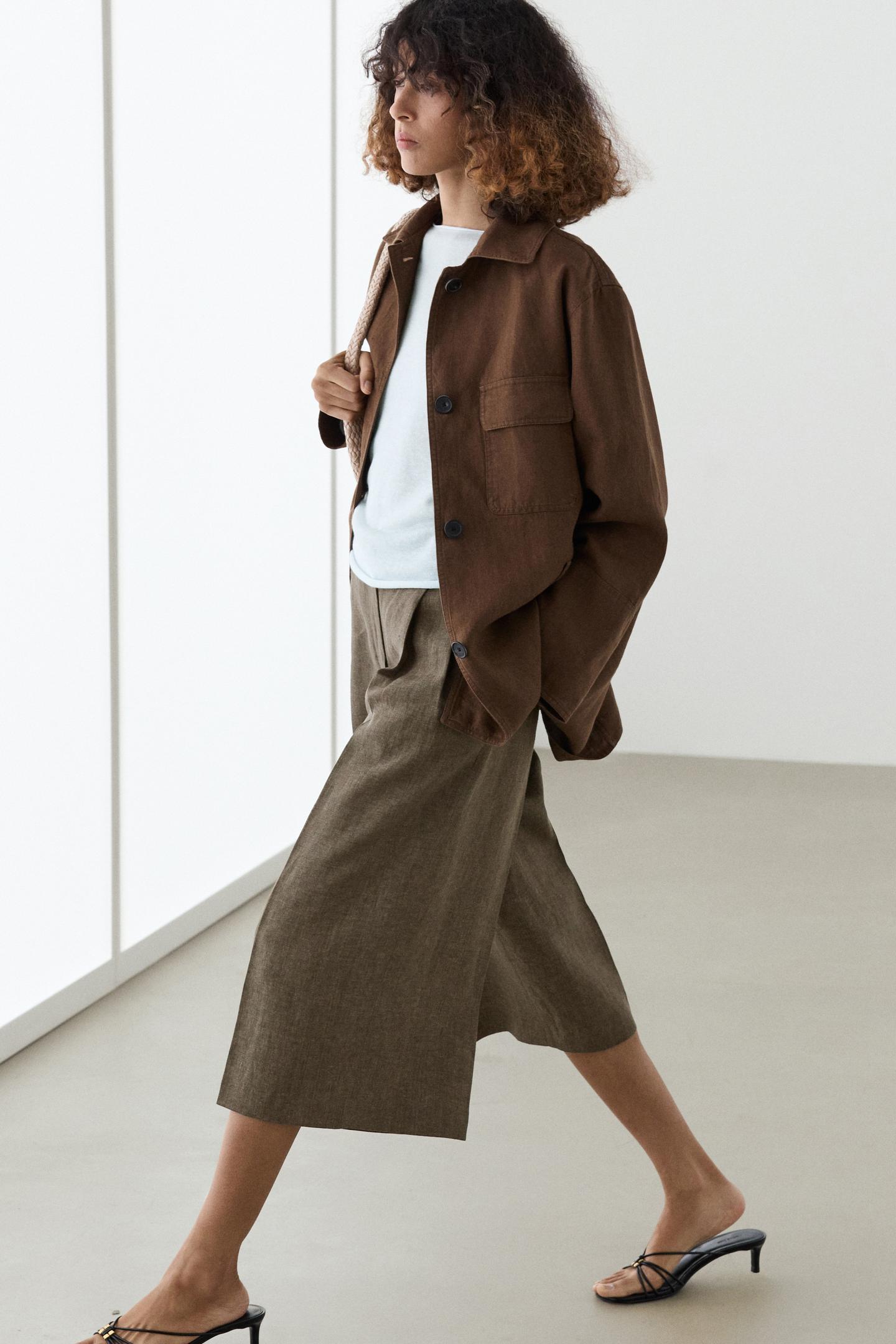 ENSEMBLE GILET | BERMUDA FLUIDE EN LIN MÉLANGÉ