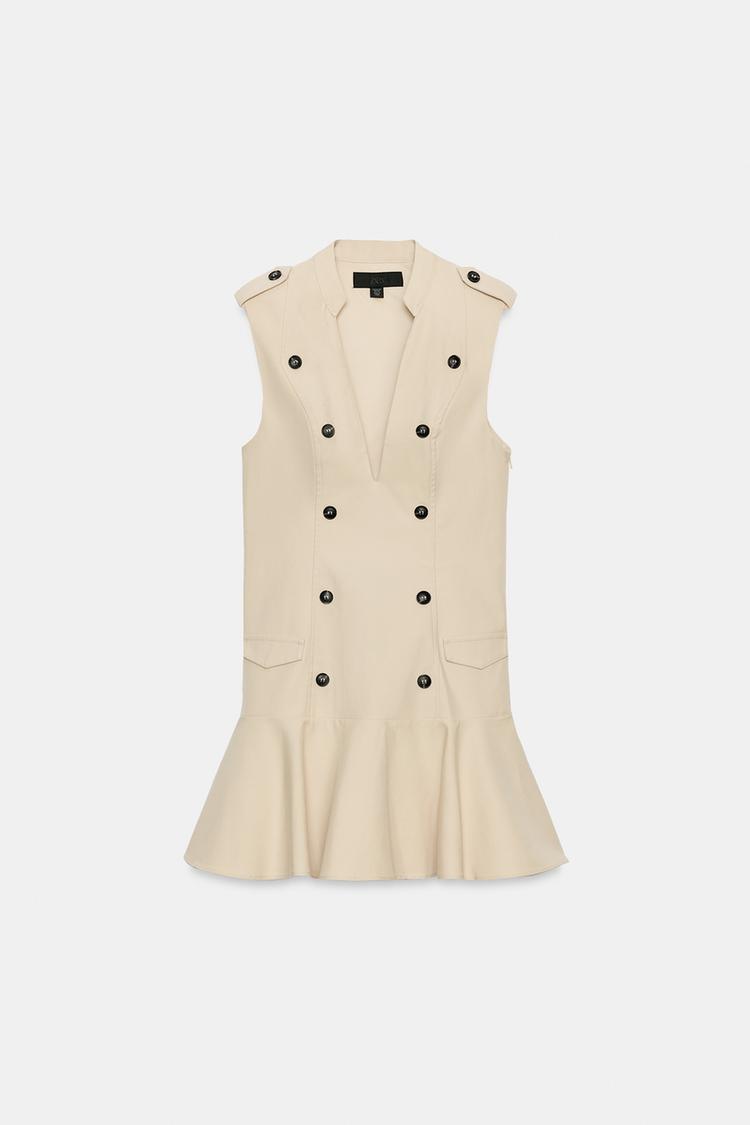 ROBE COURTE À BOUTONS ET VOLANT