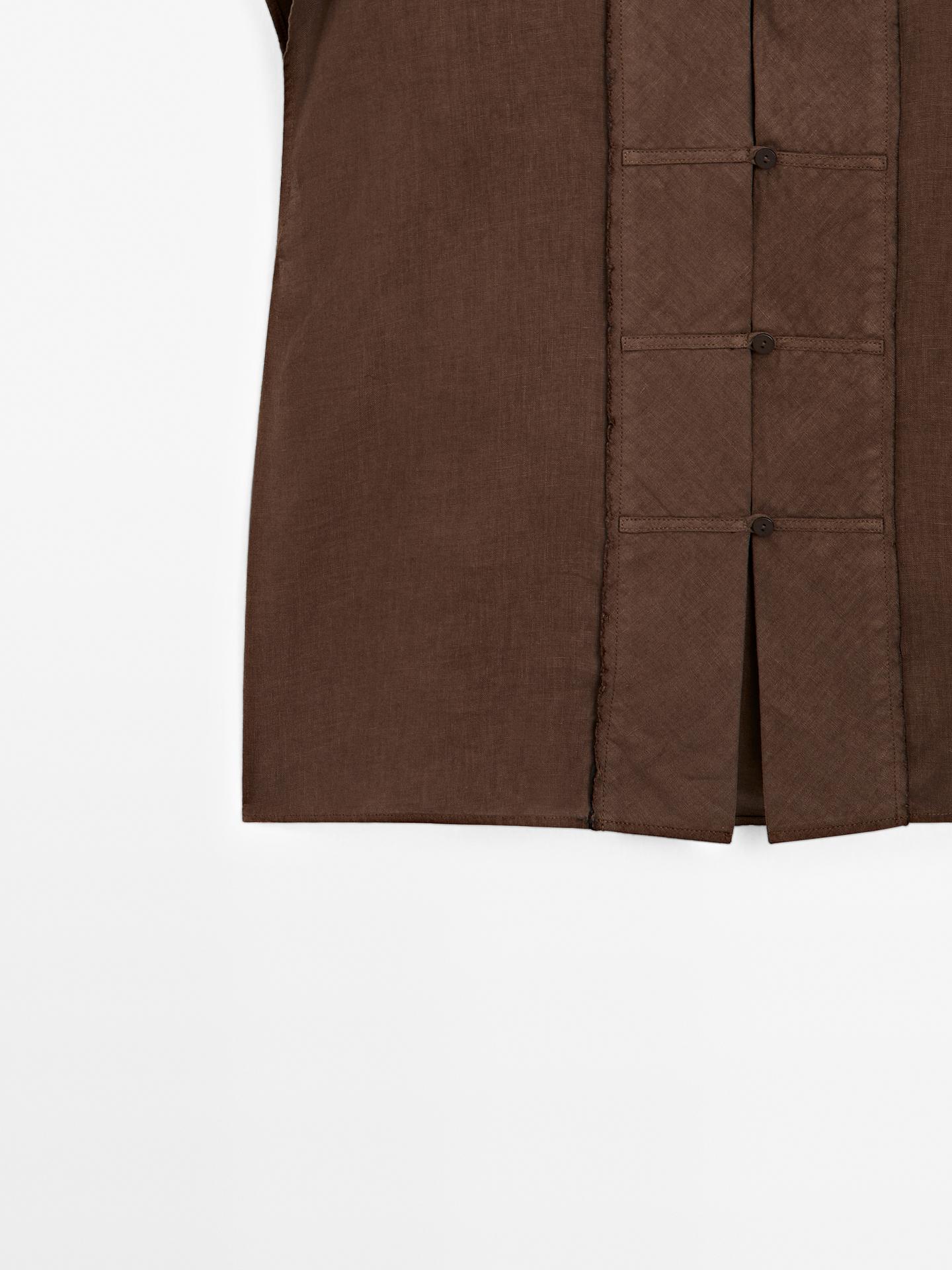 WAISTCOAT WITH BUTTONED CHEST DETAIL