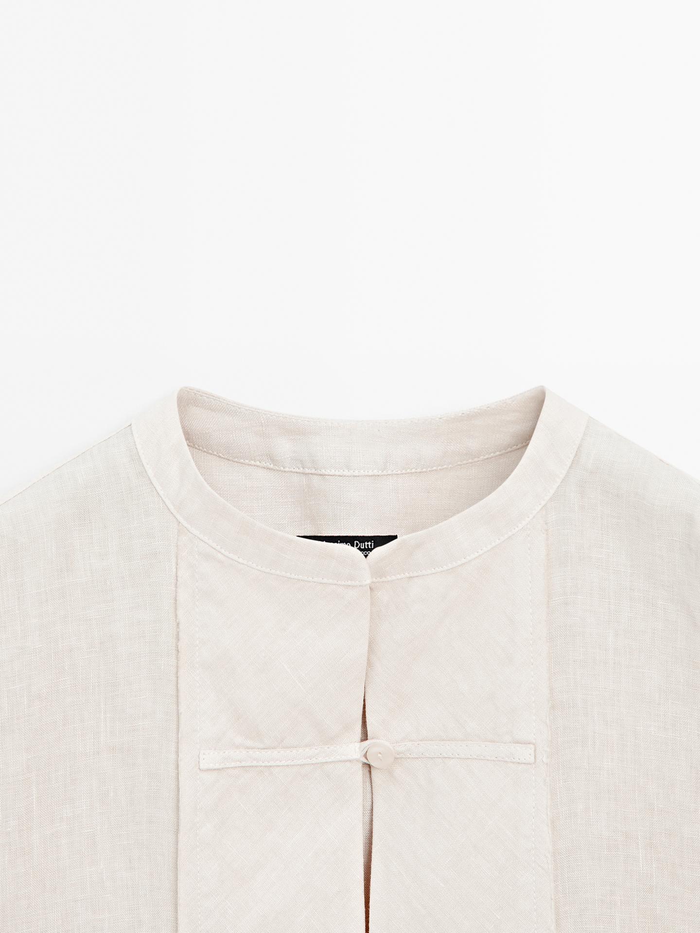 WAISTCOAT WITH BUTTONED CHEST DETAIL