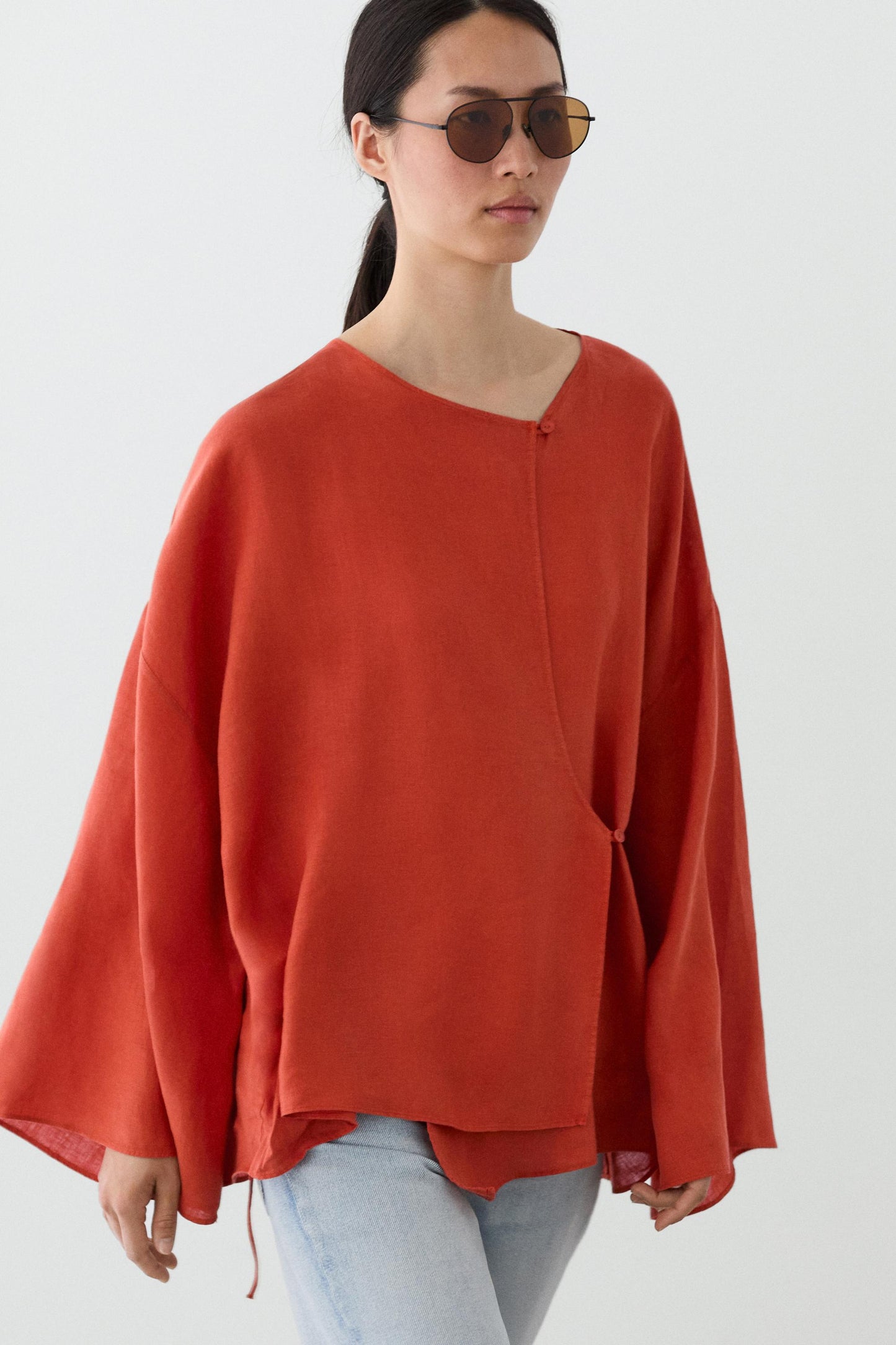 BLOUSE FLUIDE CROISÉE 100 % LIN