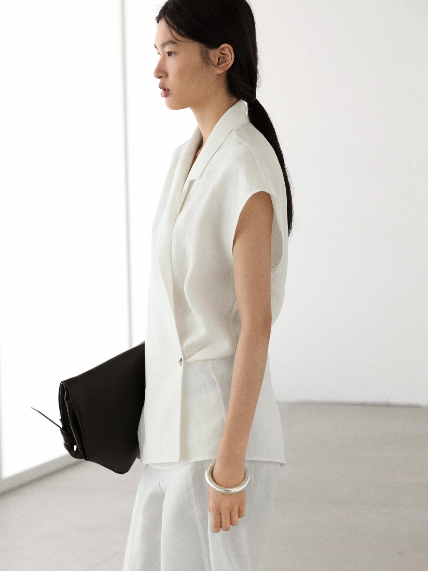 ENSEMBLE GILET BOUTONNAGE LIN| PANTALON BARREL LIN