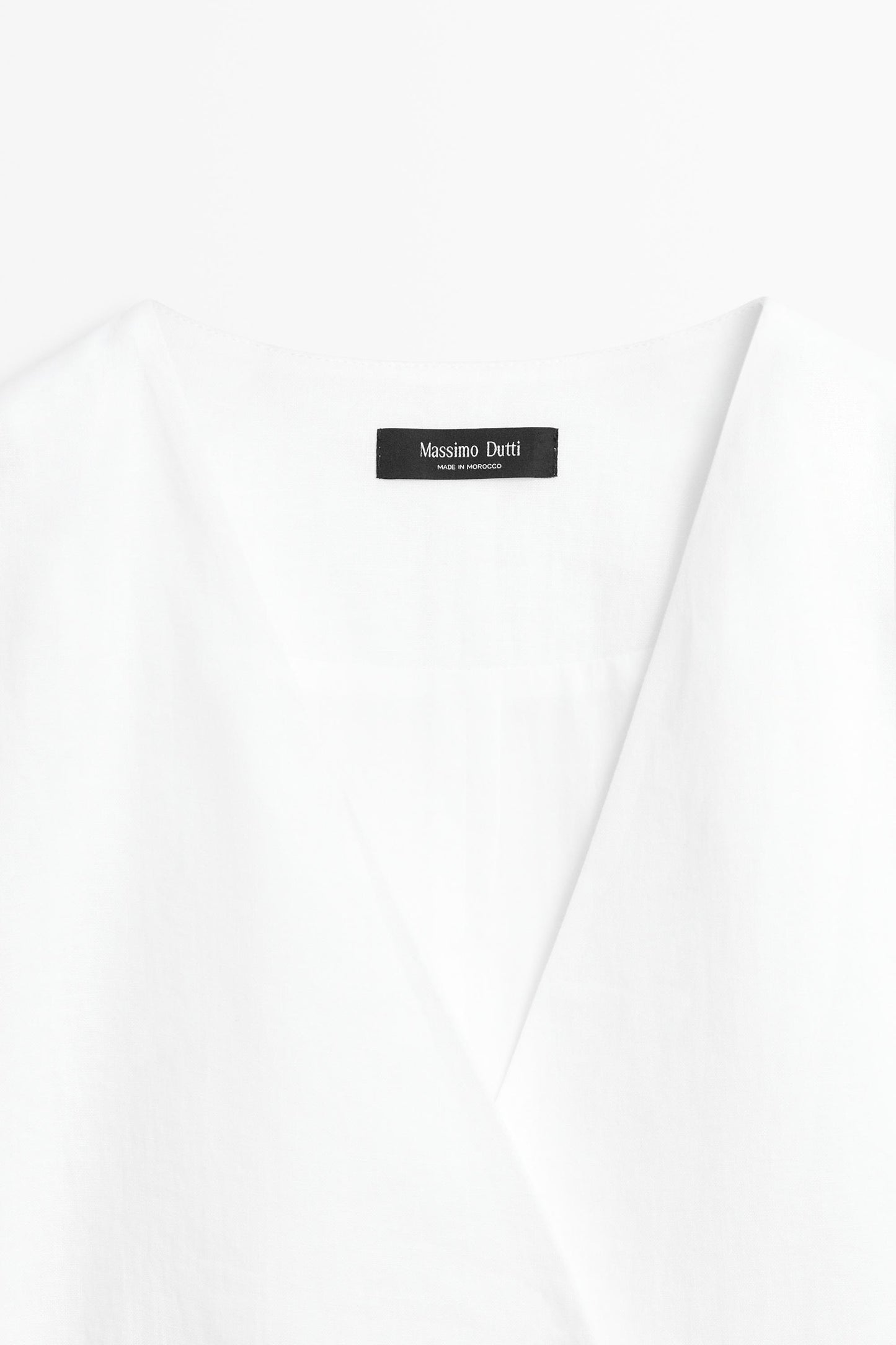 ENSEMBLE VESTE SANS MANCHES CROISÉE À NOUER  100 % LIN | PANTALON FLUIDE À BOUCLES