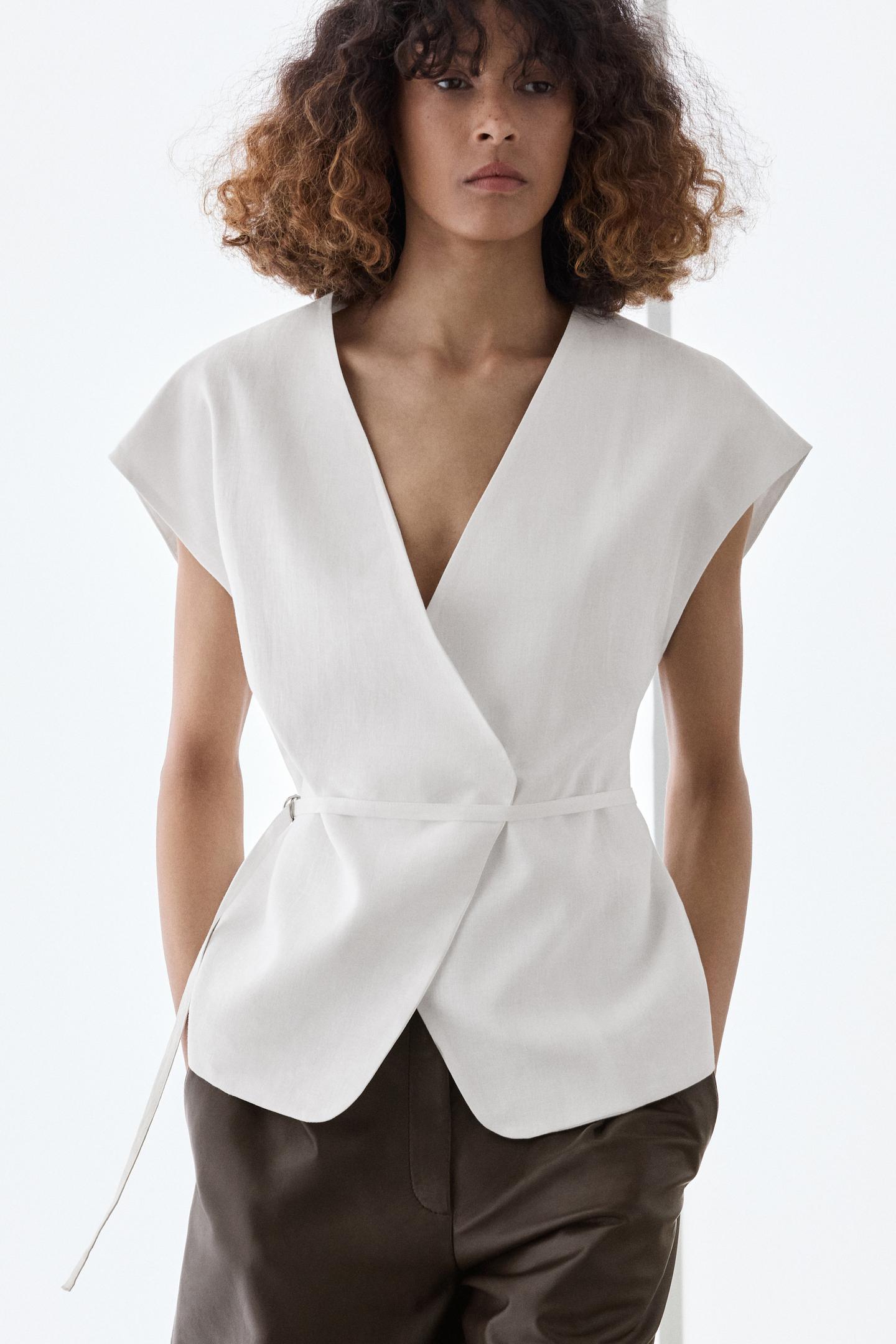 ENSEMBLE VESTE SANS MANCHES CROISÉE À NOUER | PANTALON FLUIDE 100% LIN